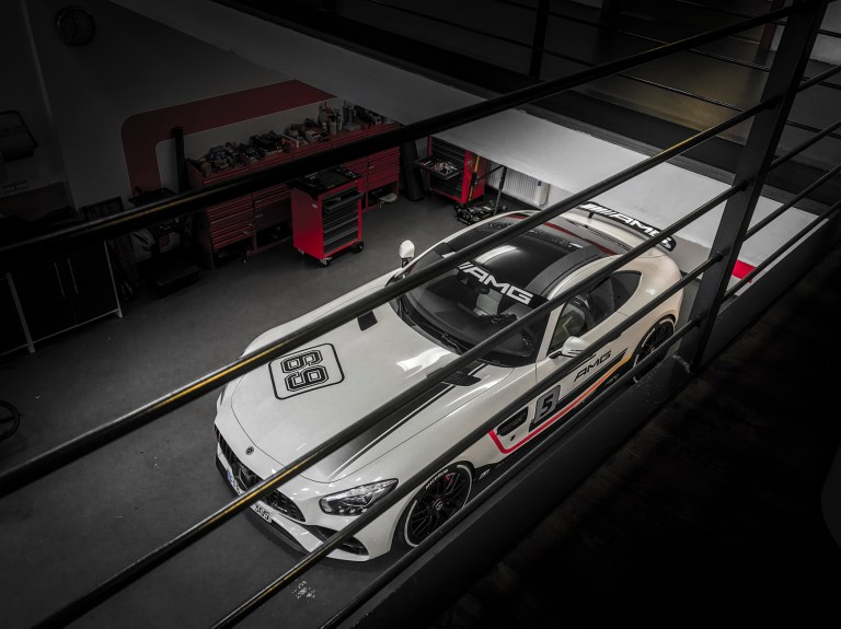 Schawe indoor AMG GTS_-9