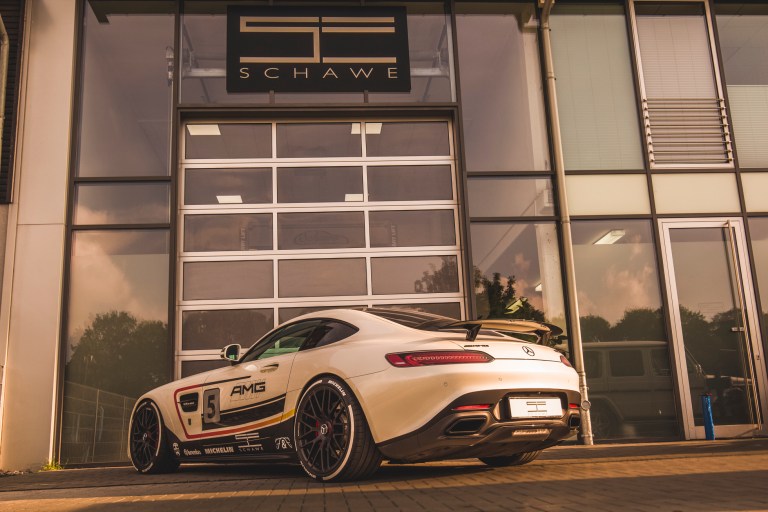 Schawe shooting outdoor AMG GTS_-3