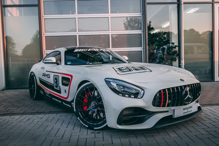 Schawe shooting outdoor AMG GTS_-6